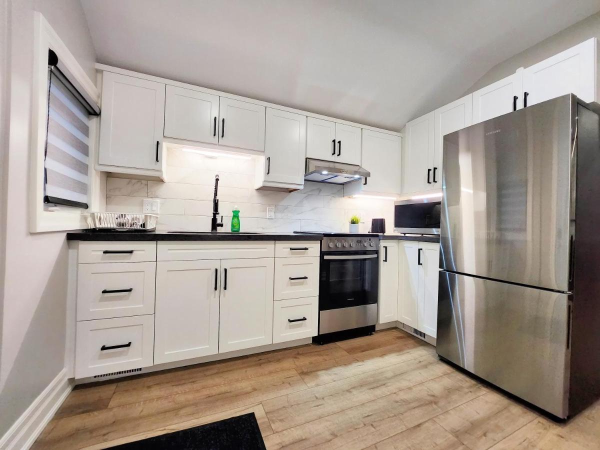 The Cozy Cove Modern King-Bedroom Full Apartment Saint Catharines Екстер'єр фото